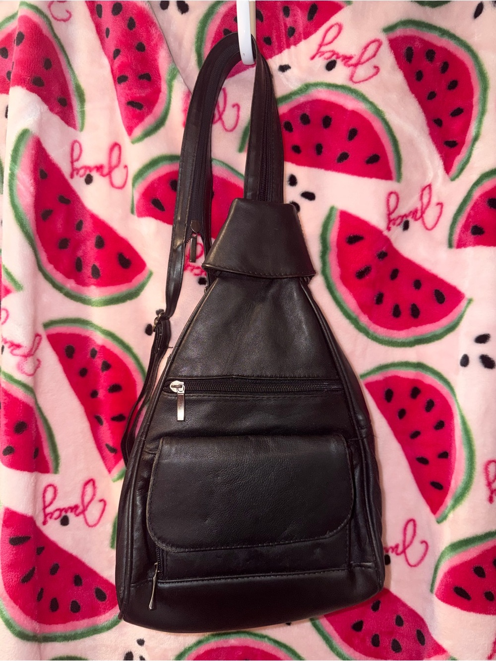 🖤 Convertible Crossbody Sling Backpack - Picture 1 of 7